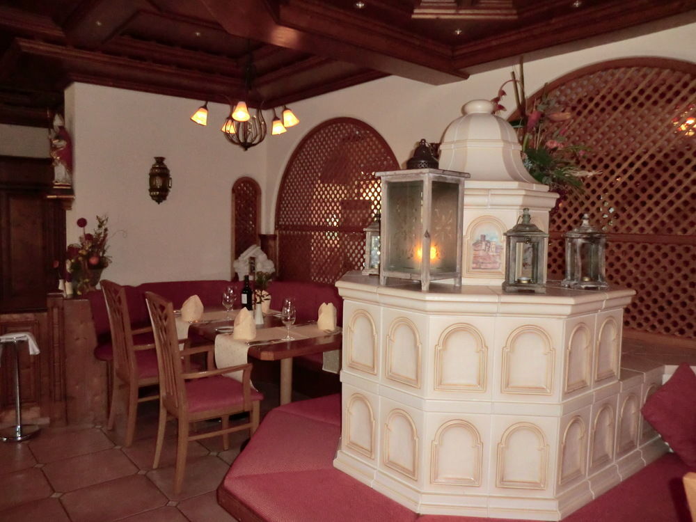 Hotel Spanischer Hof Gröditz Exteriör bild