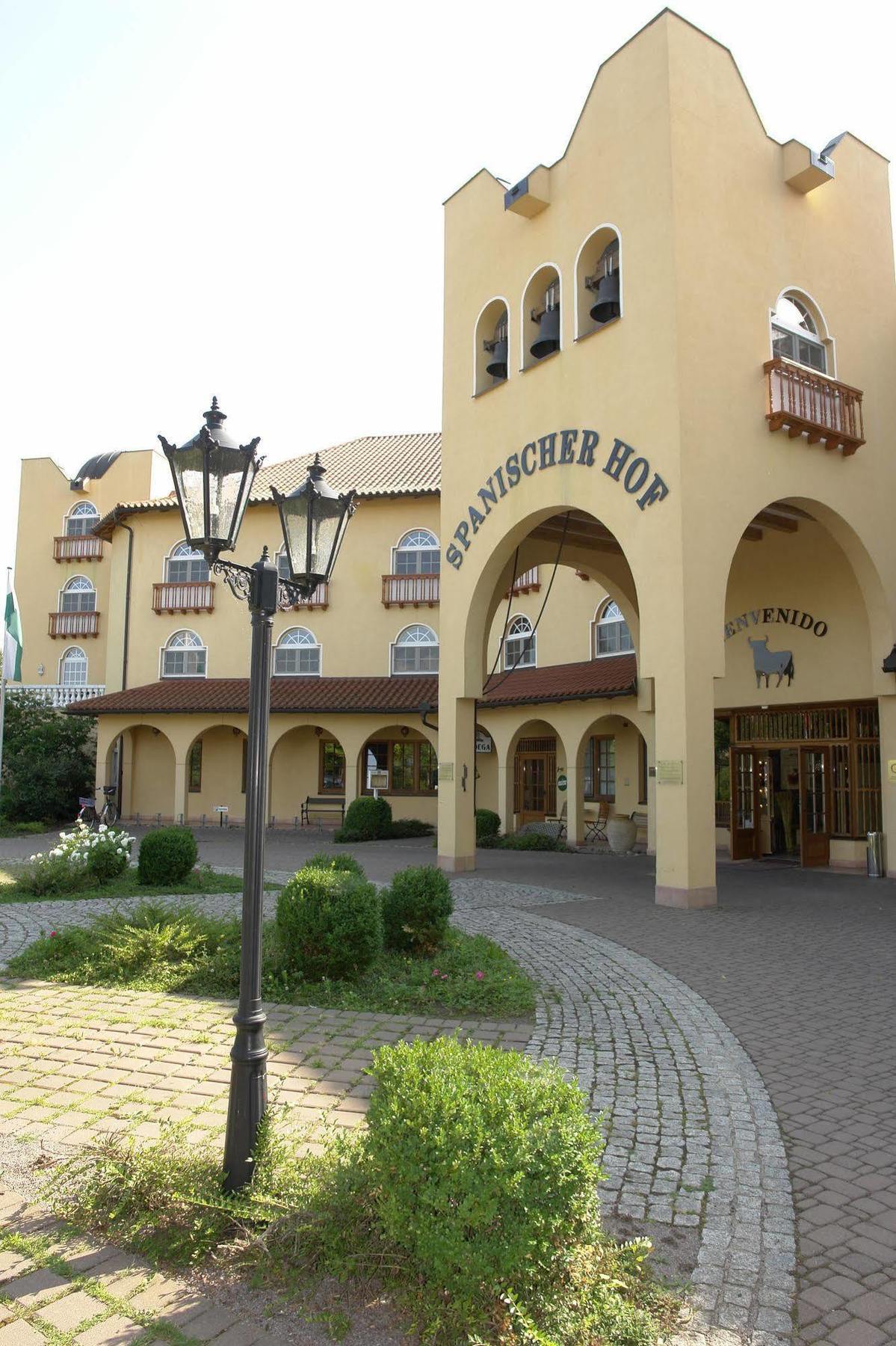 Hotel Spanischer Hof Gröditz Exteriör bild
